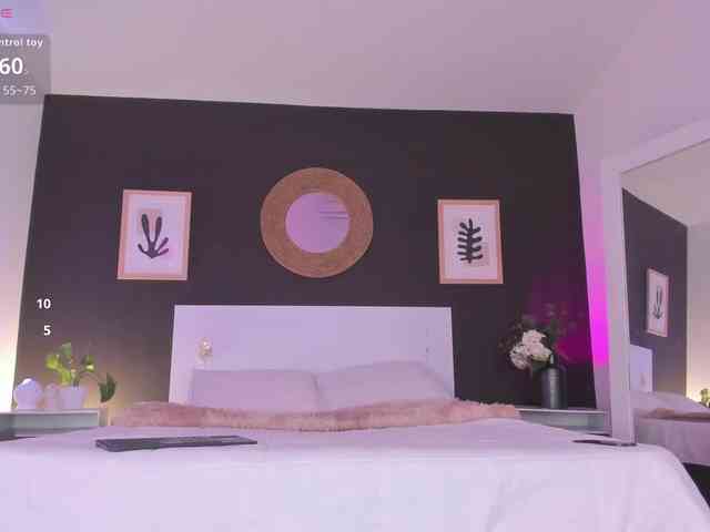 VioletPaket webcam