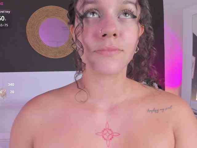 VioletPaket webcam