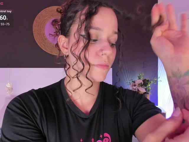 VioletPaket webcam