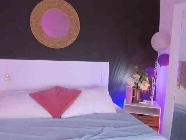 VioletPaket webcam