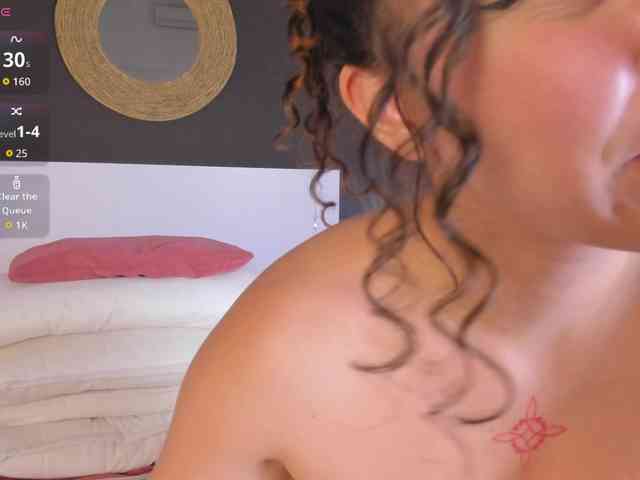 VioletPaket webcam