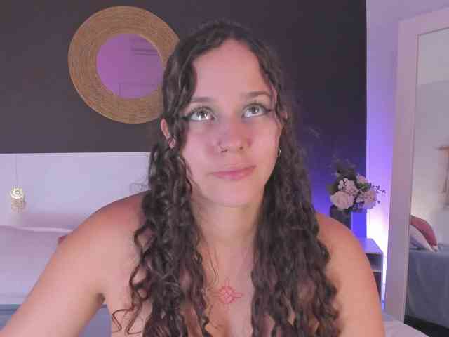 VioletPaket webcam
