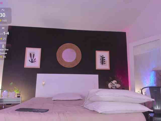VioletPaket webcam