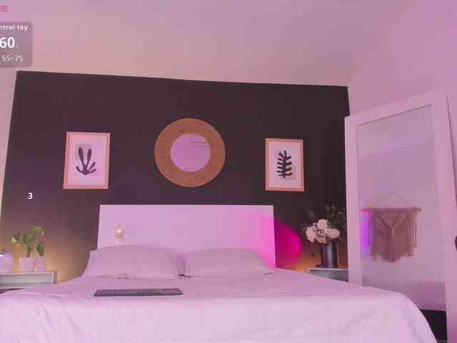 VioletPaket webcam