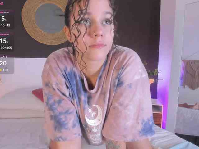 VioletPaket webcam