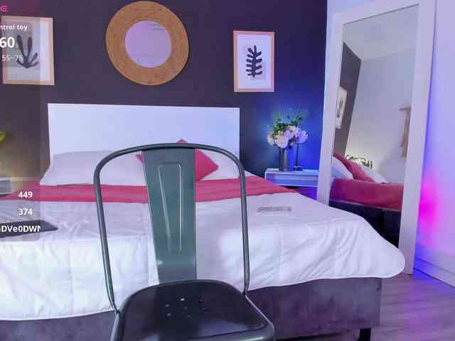 VioletPaket webcam