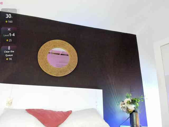VioletPaket webcam