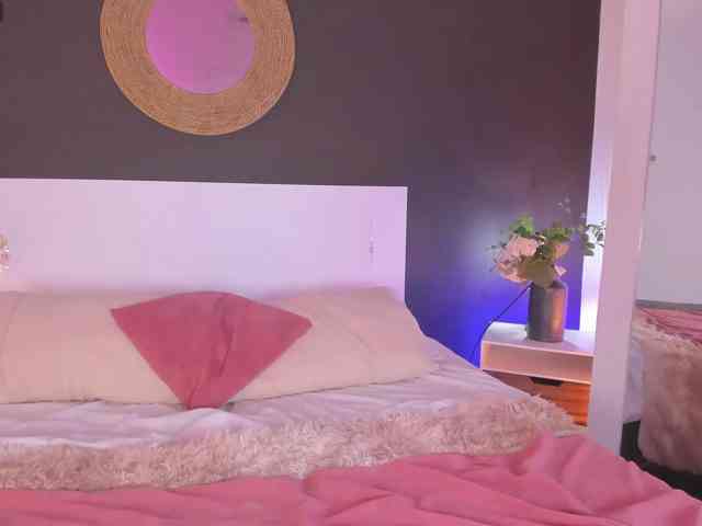 VioletPaket webcam