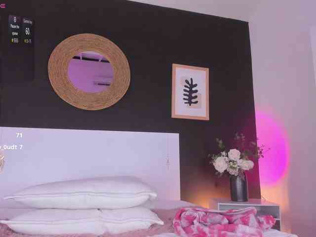 VioletPaket webcam