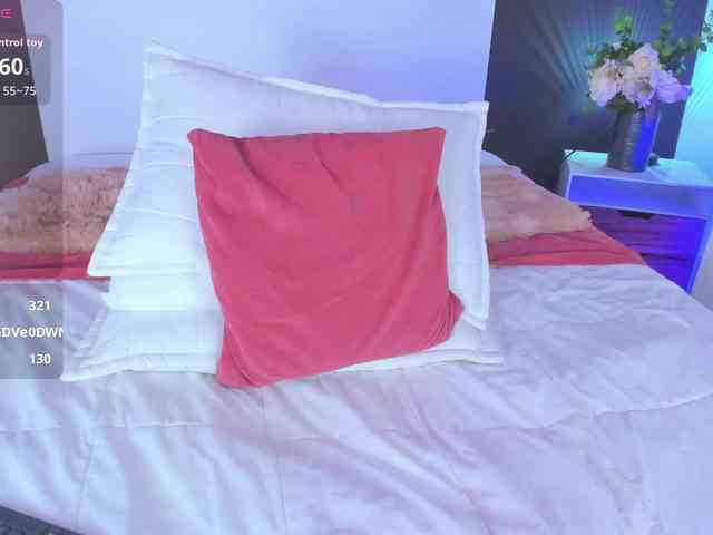 VioletPaket webcam