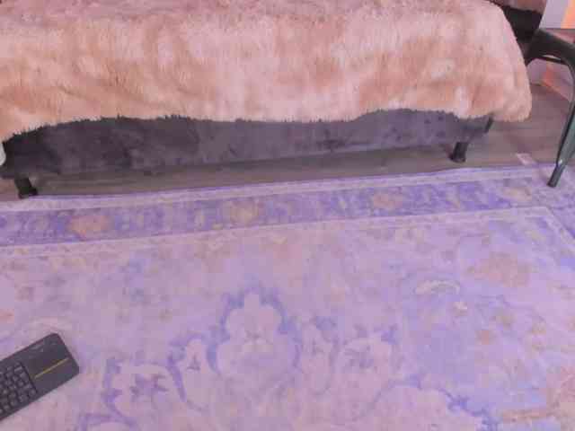 VioletPaket webcam