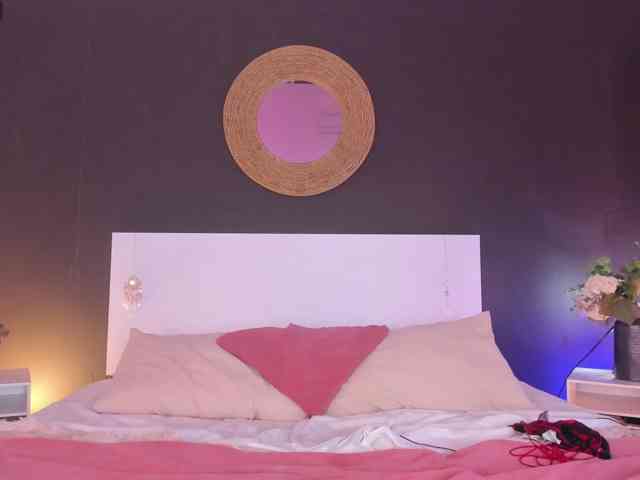 VioletPaket webcam