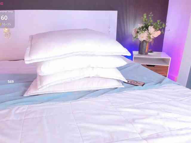 VioletPaket webcam