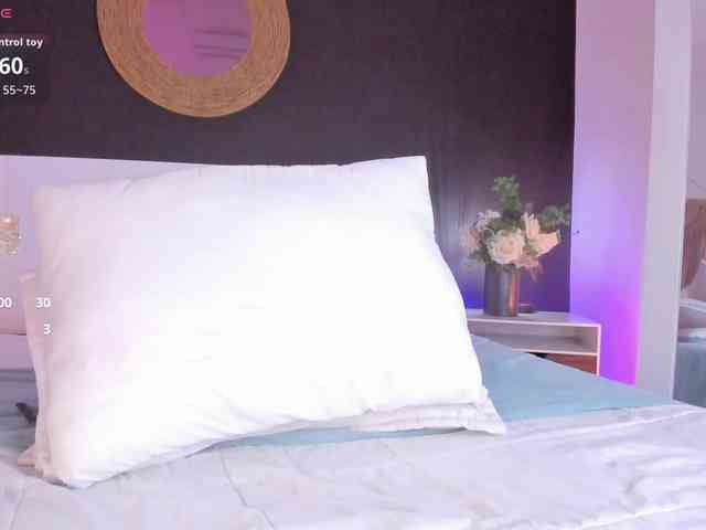 VioletPaket webcam