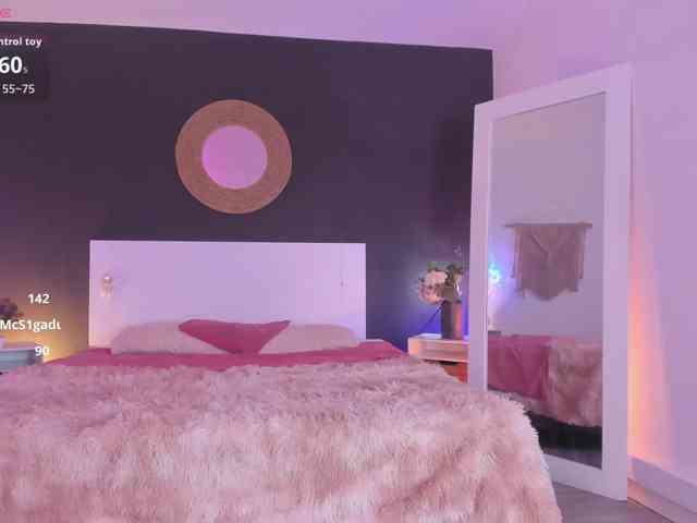 VioletPaket webcam