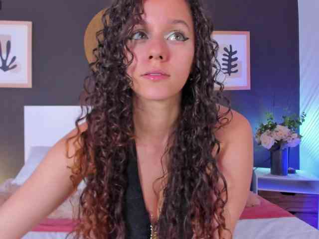 VioletPaket webcam