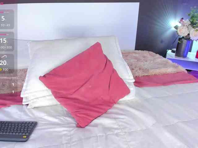 VioletPaket webcam