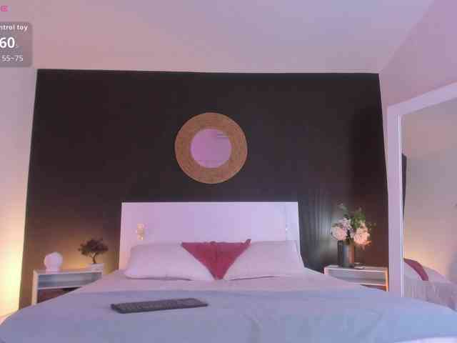VioletPaket webcam