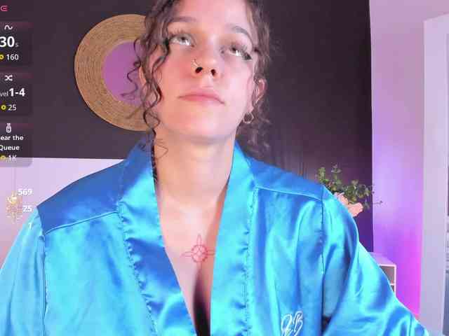 VioletPaket webcam