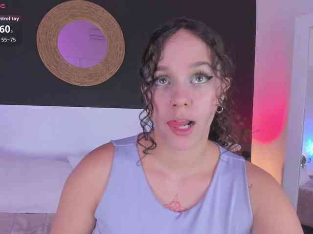 VioletPaket webcam