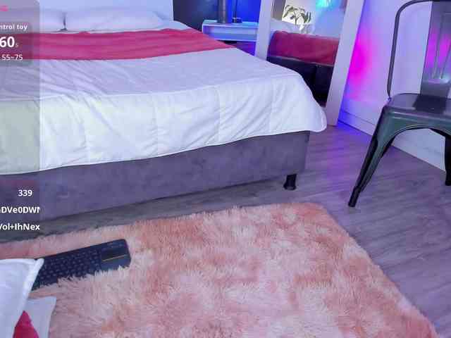 VioletPaket webcam