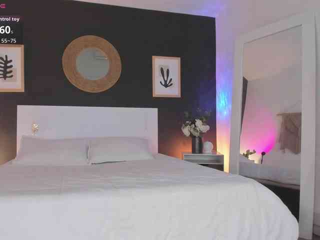 VioletPaket webcam