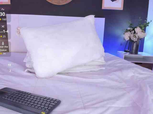 VioletPaket webcam