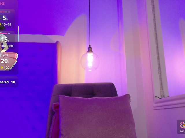 ThaliiaDuran live cam on BongaCams