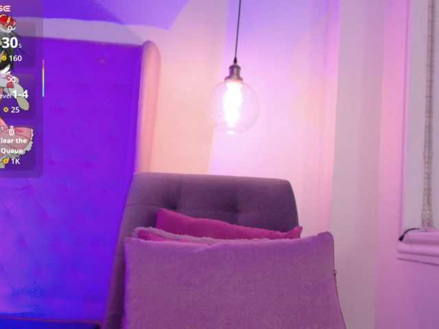 ThaliiaDuran live cam on BongaCams