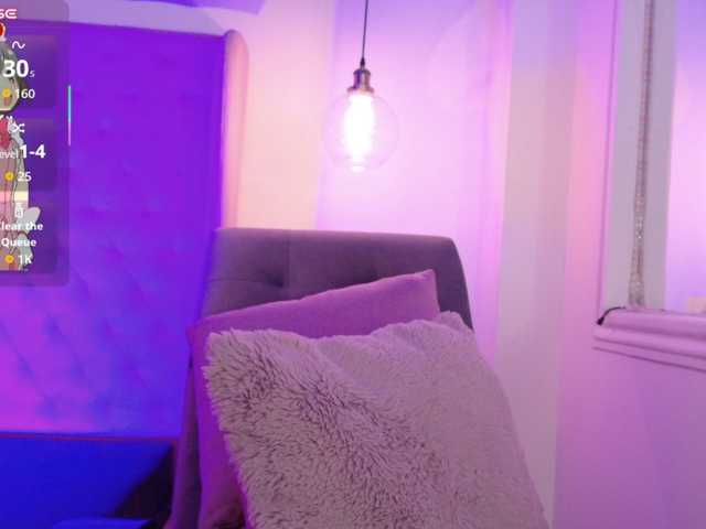 ThaliiaDuran live cam on BongaCams