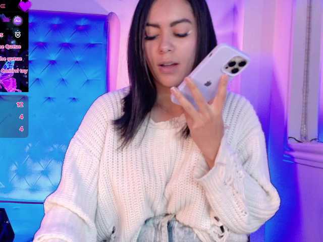 ThaliiaDuran live webcam show