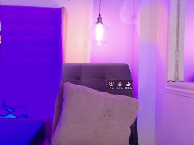 ThaliiaDuran live cam on BongaCams