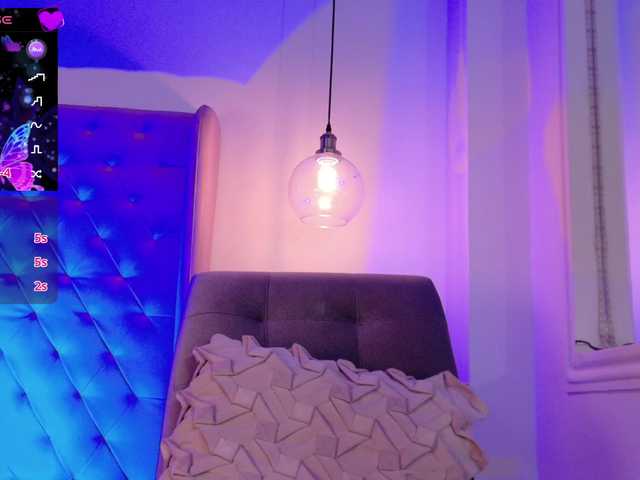 ThaliiaDuran live webcam show