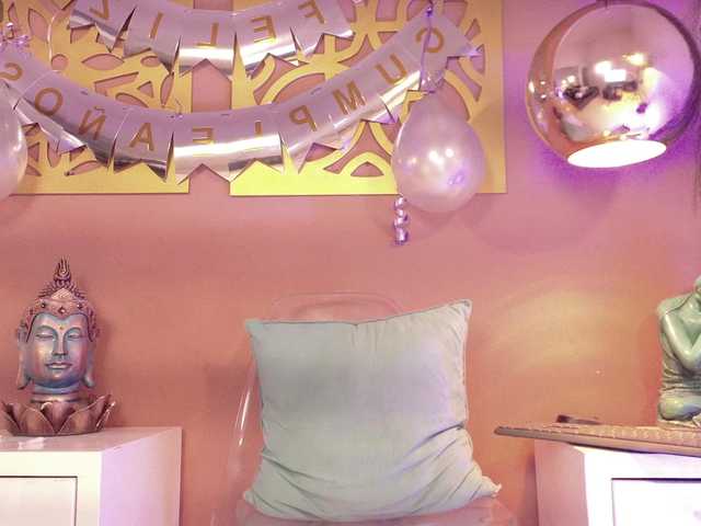 ThaliiaDuran live cam on BongaCams