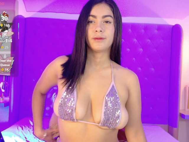 ThaliiaDuran live cam on BongaCams