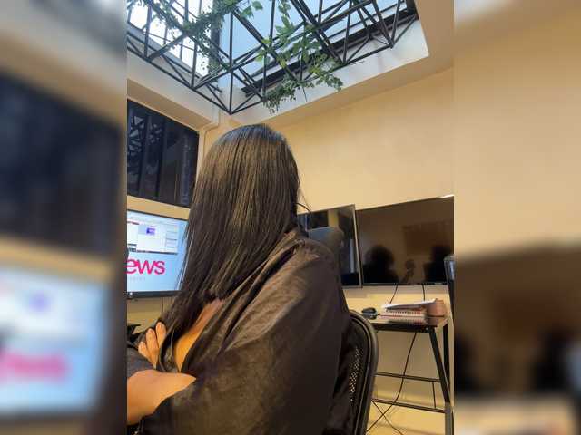 ThaliiaDuran live cam on BongaCams