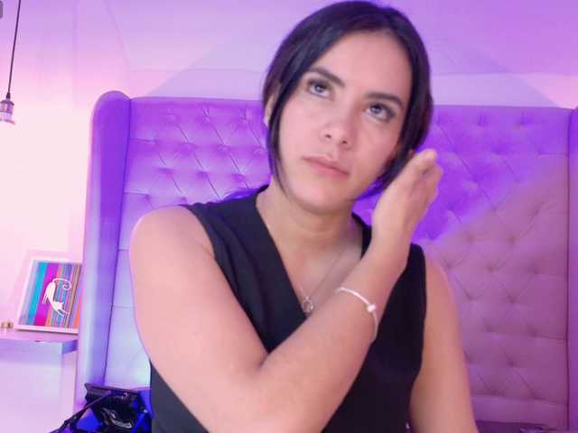 ThaliiaDuran's BongaCams show and profile