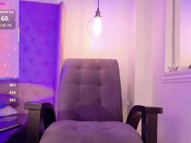 ThaliiaDuran webcam