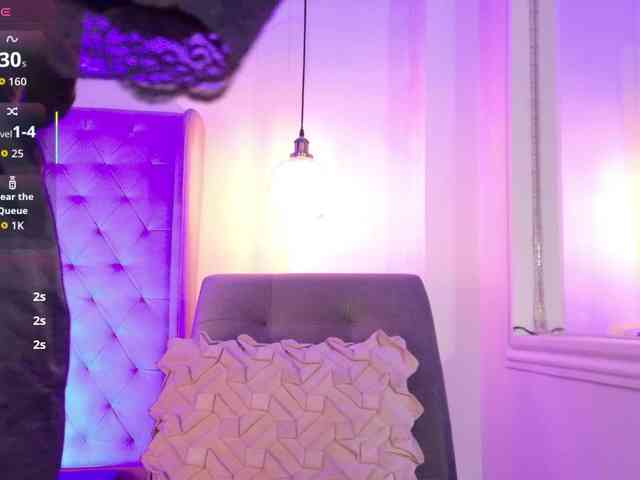 ThaliiaDuran webcam