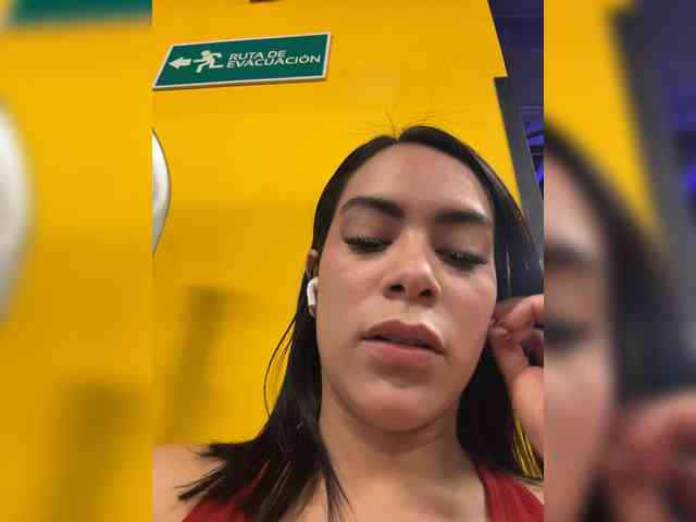 ThaliiaDuran webcam