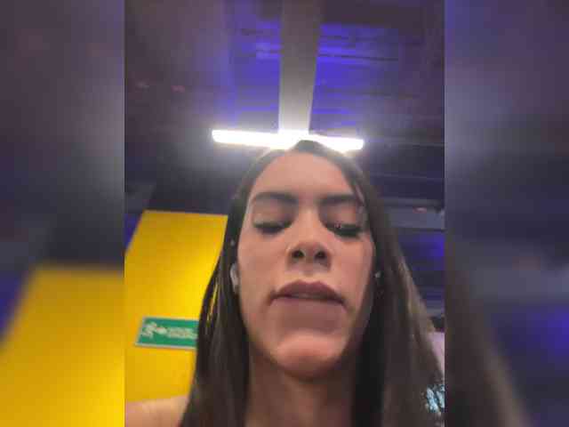 Modelo: ThaliiaDuran