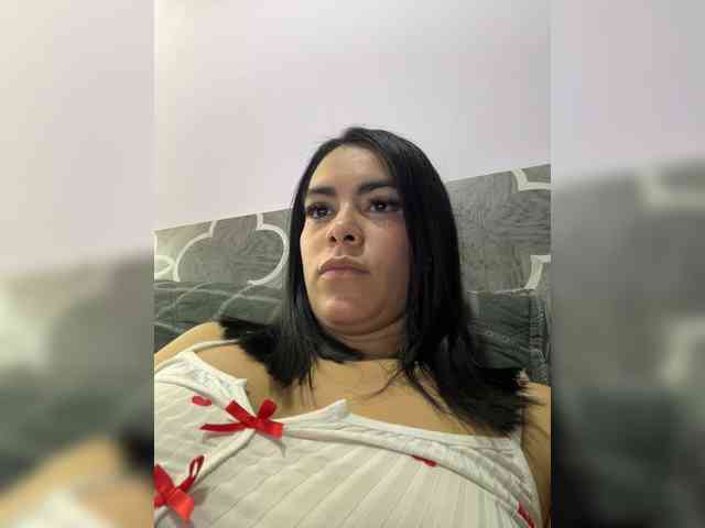 ThaliiaDuran webcam