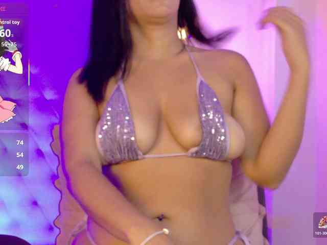 ThaliiaDuran webcam