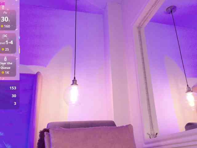 ThaliiaDuran webcam