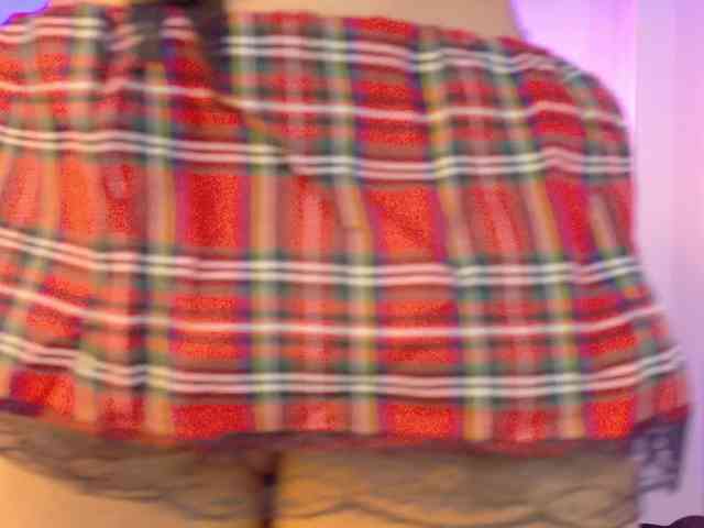 ThaliiaDuran webcam