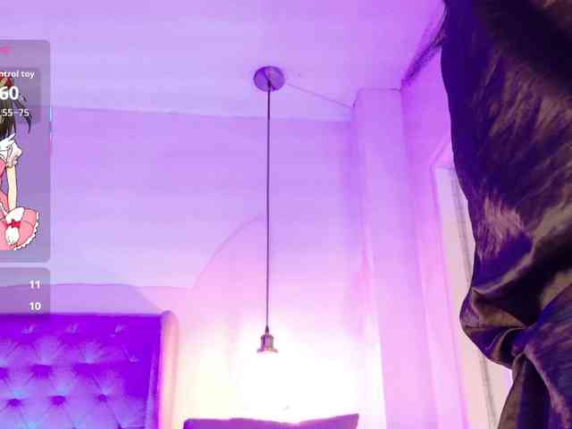 ThaliiaDuran webcam