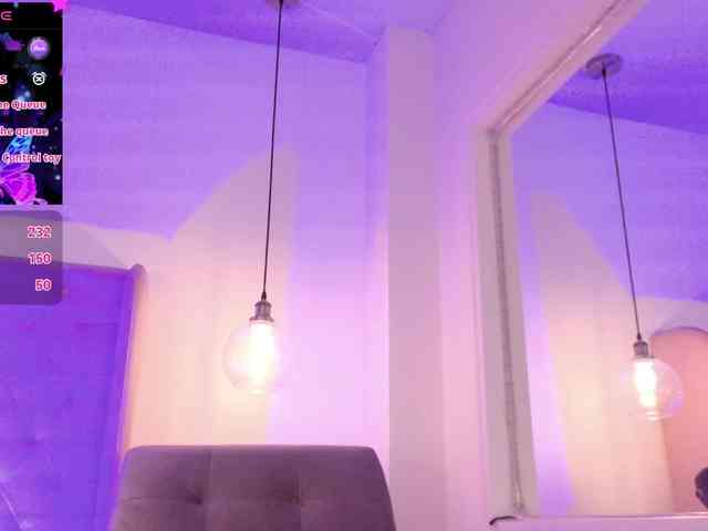 ThaliiaDuran webcam