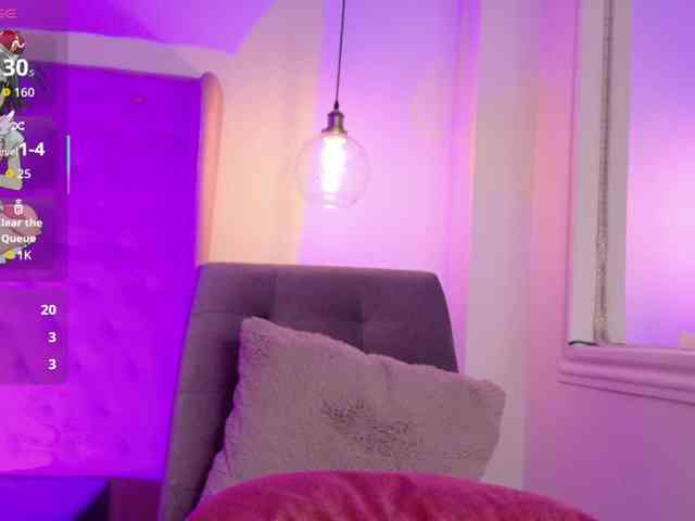 ThaliiaDuran webcam