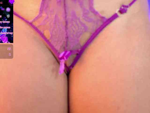 ThaliiaDuran webcam