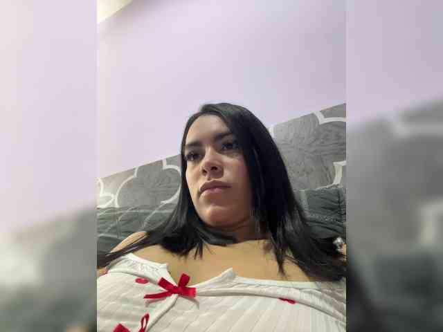 ThaliiaDuran webcam